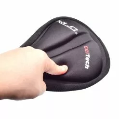 XLC Couvre-selle VTT/VTC Avec Gel Ergonomique Et Absorbeur De Chocs -Sonnettes et klaxons pour vélo Soldes couvre selle vtt vtc avec gel ergonomique et absorbeur de chocs 2