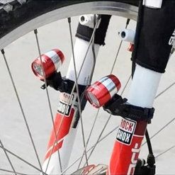 Vélo Original Eclairage Aluminium 6 LED étanche Pour Vélo 8 Vélo Original Eclairage Aluminium 6 LED étanche Pour Vélo -Sonnettes et klaxons pour vélo Soldes eclairage aluminium 6 led etanche pour velo 2