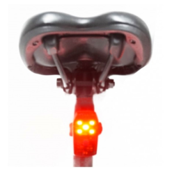Maxxus Feu Arrière Stop 5 LED Avec Cpateur De Mouvement Pour Vélo -Sonnettes et klaxons pour vélo Soldes feu arriere stop 5 led avec cpateur de mouvement pour velo 2