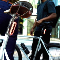 Beryl Feu Stop Arrière Vélo Automatique USB Burner Brake -Sonnettes et klaxons pour vélo Soldes feu stop arriere velo automatique usb burner brake 2