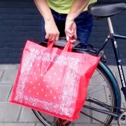 Fixation Pour Sac De Course Sur Vélo Hook'd 9 Fixation Pour Sac De Course Sur Vélo Hook'd -Sonnettes et klaxons pour vélo Soldes fixation pour sac de course sur velo hook d 3