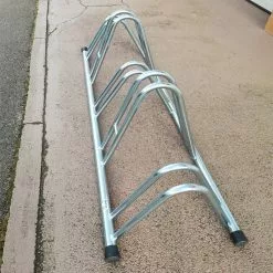 Andrys Parking Vélo 5 Places Haut Et Bas 9 Andrys Parking Vélo 5 Places Haut Et Bas -Sonnettes et klaxons pour vélo Soldes parking velo 5 places haut et bas 4