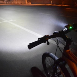 Barbieri Phare De Vélo Avant 2000 Lumens Sur Guidon Ou Casque -Sonnettes et klaxons pour vélo Soldes phare de velo avant 2000 lumens sur guidon ou casque 4